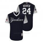 Camiseta Beisbol Hombre New York Yankees Gary Sanchez 2018 Llws Players Weekend Kraken Azul