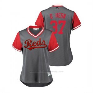 Camiseta Beisbol Mujer Cincinnati Reds David Hernandez 2018 Llws Players Weekend D Hern Gris