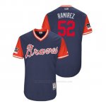 Camiseta Beisbol Hombre Atlanta Braves Jose Ramirez 2018 Llws Players Weekend Ramirez Azul